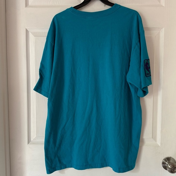 Mitchell & Ness Charlotte Teal T-Shirt - Size XL - Mens - Picture 9 of 12